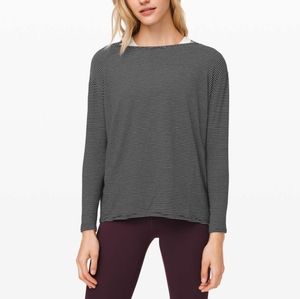 Lululemon microstripe back in action longsleeve
